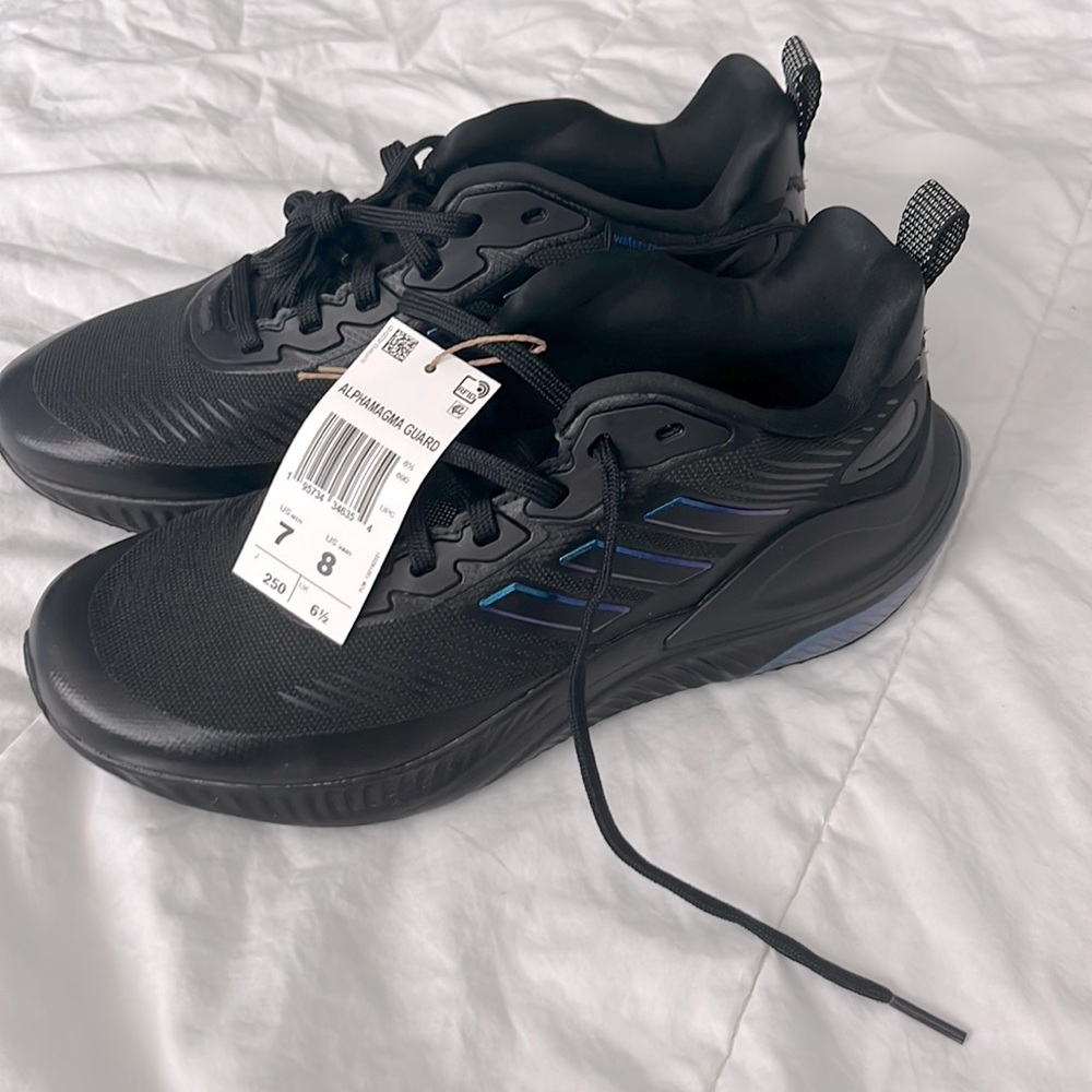 Adidas AlphaMagma Guard - GX1177 - Black / Dark Marine Men 7 - woman 8